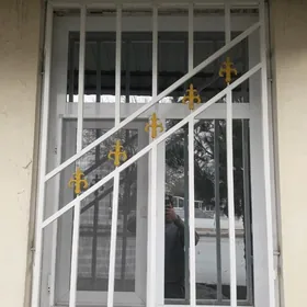 решетки оконные