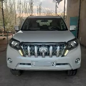 Toyota Land Cruiser Prado 2015