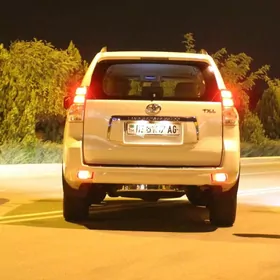 Toyota Land Cruiser Prado 2010