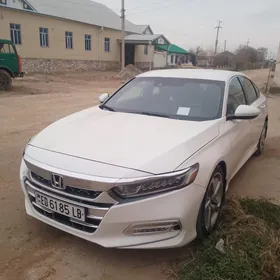 Honda Accord 2018