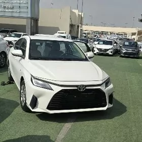 Toyota Yaris 2023