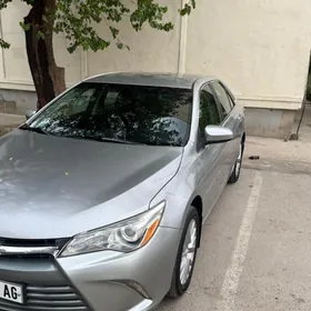 Toyota Camry 2015