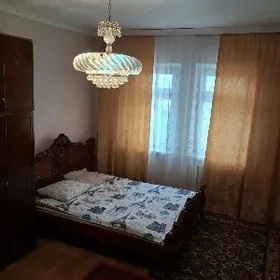 2 комнаты,Мир 7/2