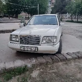 Mercedes-Benz 230E 1994