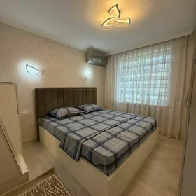 9 мкр 3 комнаты 1 этаж