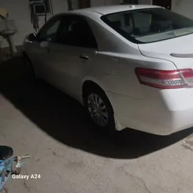 Toyota Camry 2011