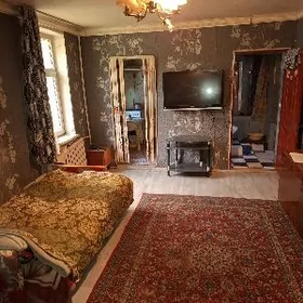 продам 1 комнатную 30 мкр