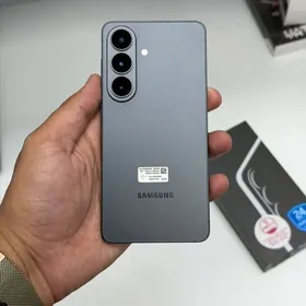 Samsung s26 12/256gb