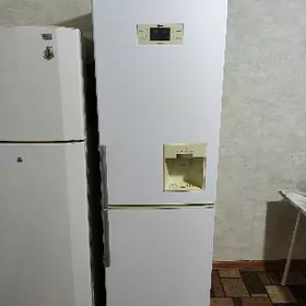 Холодильник "LG"