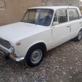 Lada 2104 1980