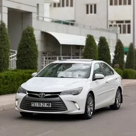 Toyota Camry 2015