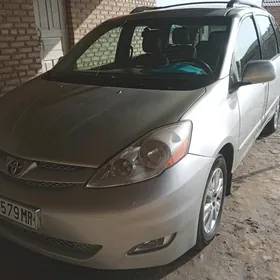 Toyota Sienna 2009