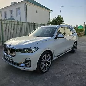 BMW X7 2020