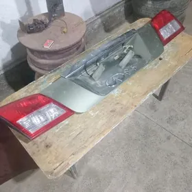 Infiniti  I 35 yz bagaz cyra