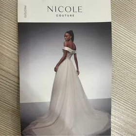 Итальянское свадебное. платье