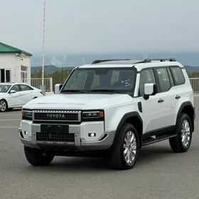 Toyota Land Cruiser Prado 2025
