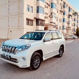 Toyota Land Cruiser Prado 2014
