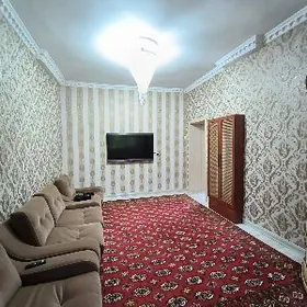  ВЫСОКИЕ ПОТОЛОКИ 