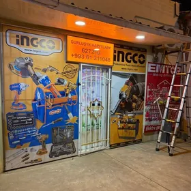 gurluşyk magazina Gruşik oglan