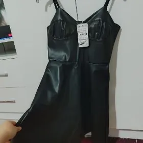 кожаное платье