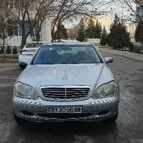 Mercedes-Benz S-Class 2002