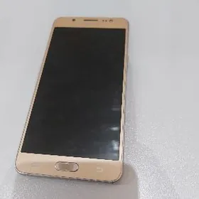 Samsung J5
