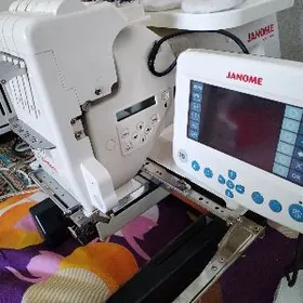Janome 4 mb