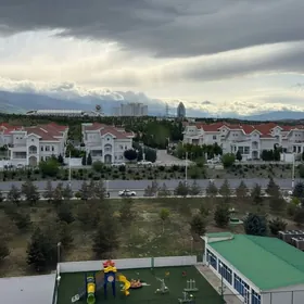 Cehow 4 komnat 6 etazh