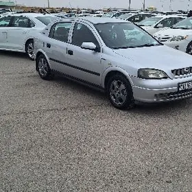 Opel Astra 2003