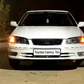 Toyota Camry 2000
