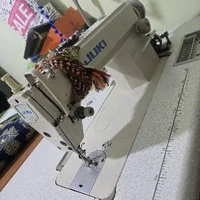 Tikin maşyn "Juki" we awerlok