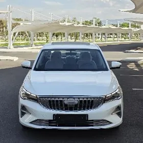 Geely Emgrand 2025