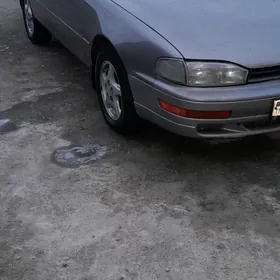Toyota Camry 1993