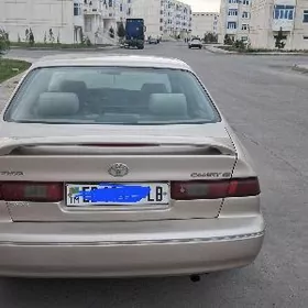 Toyota Camry 1998