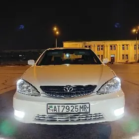 Toyota Camry 2004