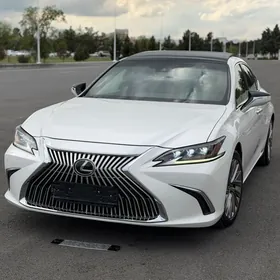 Lexus ES 350 2019