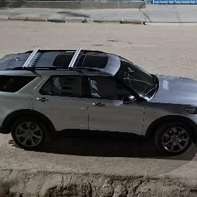 Ford Explorer 2020