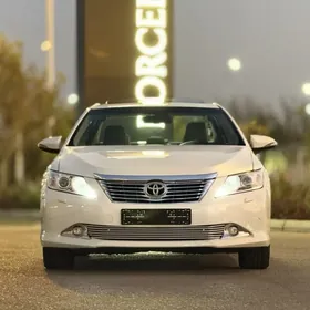 Toyota Aurion 2012
