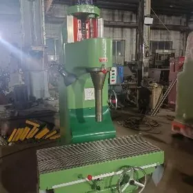 gilza gyrýan we şlifowka galow