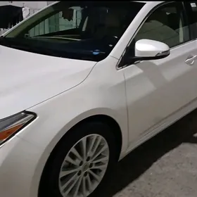 Toyota Avalon 2013