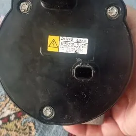 kapresor Toyota sienna 2021