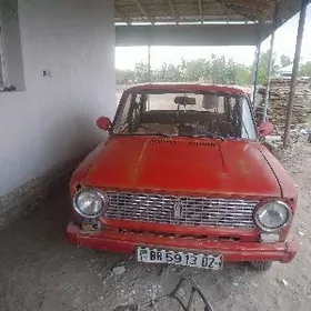 Lada 2104 1983