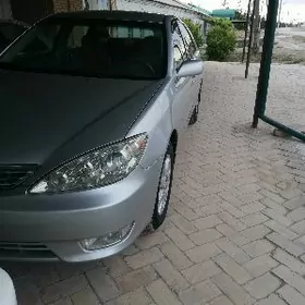 Toyota Camry 2005