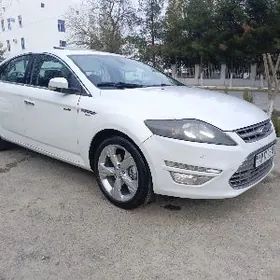 Ford Mondeo 4 2013