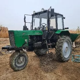 MTZ 80 2002