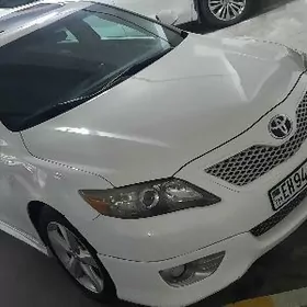 Toyota Camry 2010