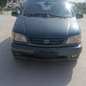 Toyota Sienna 2001