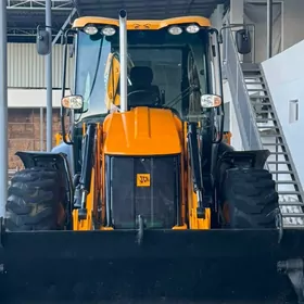 JCB 4CX ECO 2013