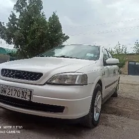 Opel Astra 2000