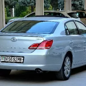 Toyota Avalon 2006